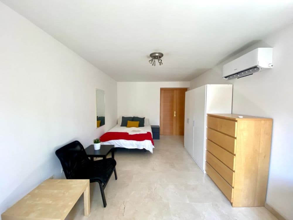 Private Room