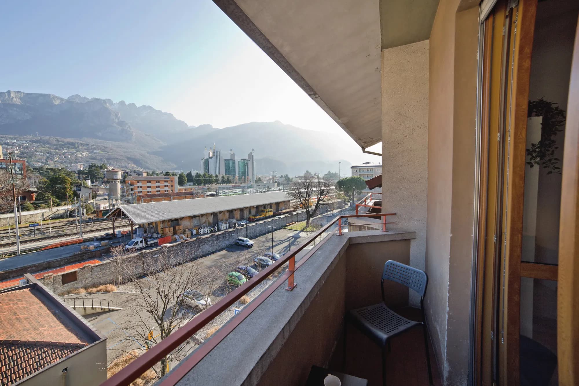 Stanza privata a Lecco photo 3