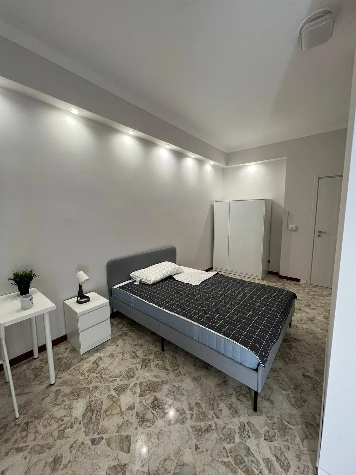 Stanza privata a Bari photo 2